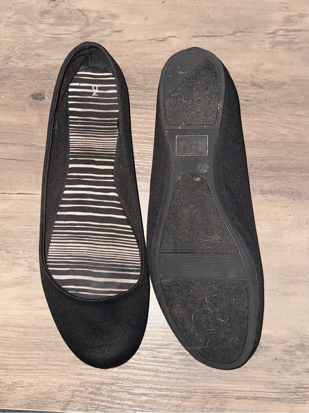 Black Women's Ballet Flats - Classic Comfortable Slip-On